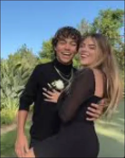 Quel est le nom de sa copine ?