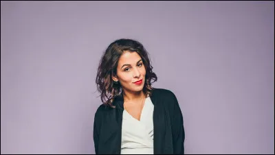 Morgane Cadignan s'est garée sur une place handicapée alors que des bus d'handicapées en avaient besoin. Qu'a-t-elle donc fait ?