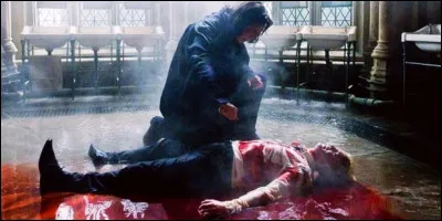 Qu'y a-t-il écrit à côté du sortilège de "Sectumsempra" dans le livre de potions de Harry ?