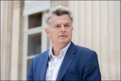 Politique : de quel parti politique Fabien Roussel est-il le secrétaire national depuis 2018 ?