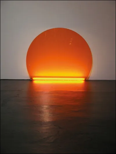 Chimamanda Ngozi Adichie est l'auteur, entre autres, d'un fabuleux roman intitulé "L'autre moitié du soleil".
Quelle est sa nationalité ?