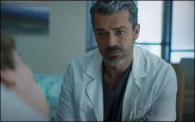 Dans quelle série diffusée sur TF1 voit-on le Dr Fanti ?