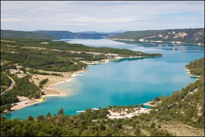 Lequel de ces poissons n'est pas d'eau douce ?