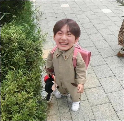 Et enfin, qui est-ce ?