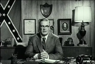 Ce film policier avec Baldwin est...