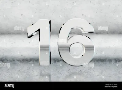 Par rapport au roi Louis XV, Louis XVI était ...