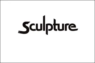 Que manque-t-il à la ''La Victoire de Samothrace'', chef-d'uvre de la sculpture hellénistique, exposée au Louvre ?