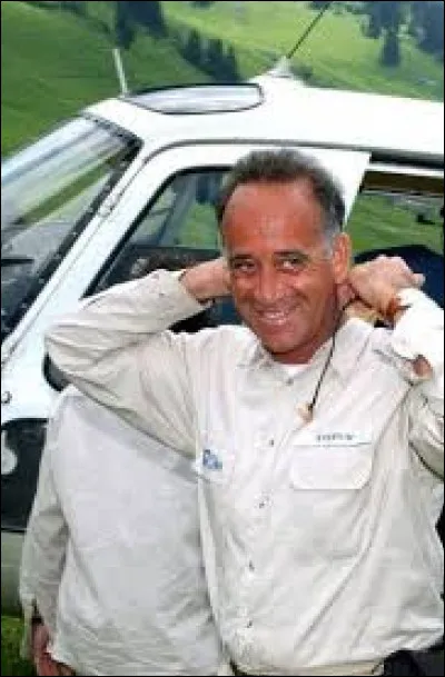 Quelle émission d'aventure Sylvain Augier a-t-il présenté entre 1996 et 2005 ?