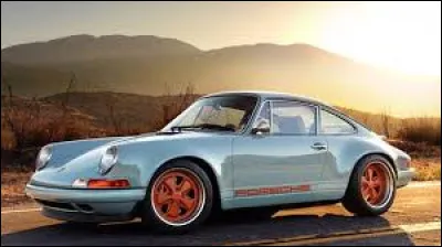 Quel est ce modèle de chez Porsche ?