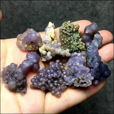 La MAlachite est une espèce minérale de couleur verte.