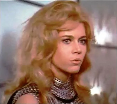 Qui est cette actrice qui joue le rôle de ''Barabarella'' dans le film éponyme ?