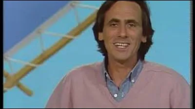 Qui est l'interprète de "Il tape sur des bambous" ?