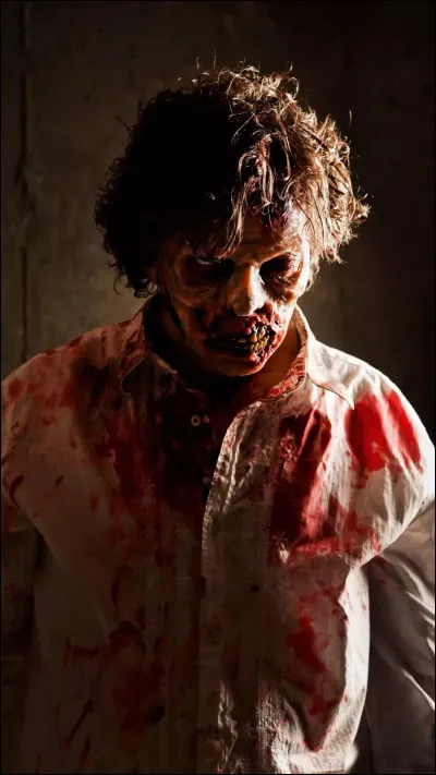 AAAAHHHHHHHH ! Un zombie ! Au secours !