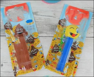 Quel objet était à la fois un distributeur de bonbons et un petit jouet à collectionner ?