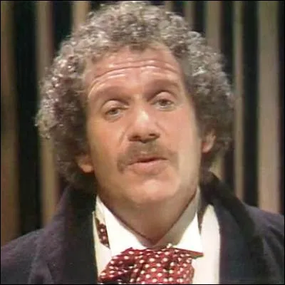 Quelle zone géographique dont les limites sont définies entre autres par Miami possède une réputation surnaturelle ?