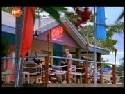 O travaille-t-elle ?