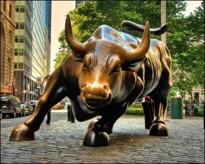 Cette sculpture ''Le taureau de Wall Street'' est installée dans quelle ville américaine ?