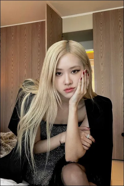 Choisis une coiffure. 2