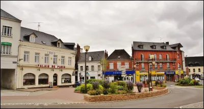 Quelle est cette ville de 8 500 habitants, située dans le nord-est du département et limitrophe de la Belgique ?