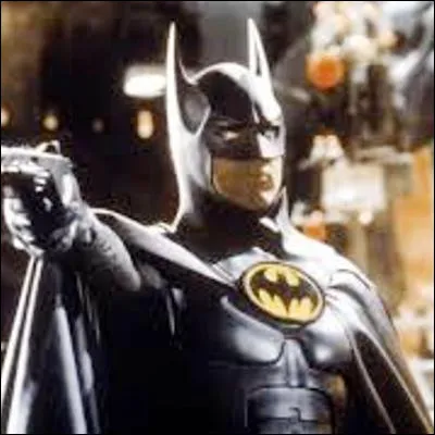 Quel chanteur, qui a signé la bande originale du film "Batman" de Tim Burton, est surnommé le Kid de Minneapolis ?