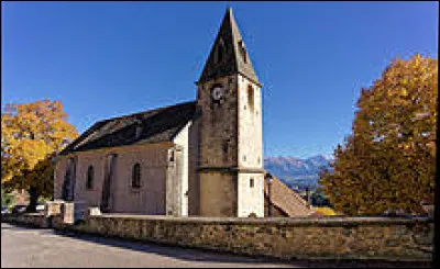 Nous terminons cette balade dans le Vercors, à Saint-Michel-les-Portes. Nous sommes en région ...