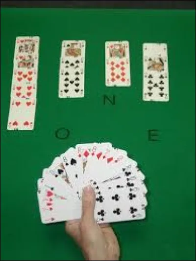 Au bridge, quelles sont les couleurs dites "mineures" ?