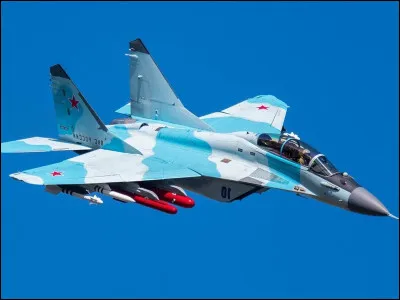 Quel est l'avion de chasse le plus gros ?