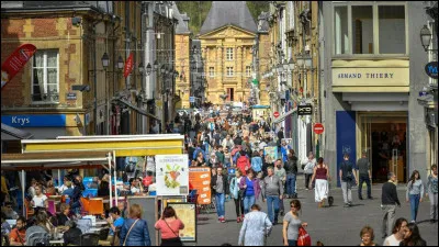 Combien le département compte-t-il d'habitants ?