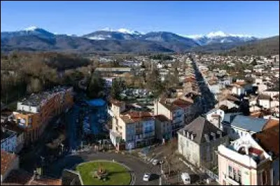 Quelle est cette ville, la 4e du département avec 6 000 habitants, ancien grand centre d'industrie textile ?