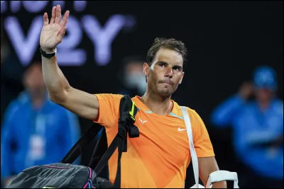 Le tennisman espagnol Rafael Nadal détient le plus grand nombre de tournois du Grand Chelem.