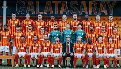 Quel est le nom de ce club stambouliote ?