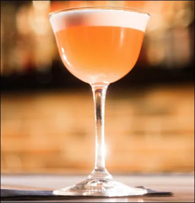 Quel sont les 3 ingrédients qui composent le cocktail "Ménage à trois" ?