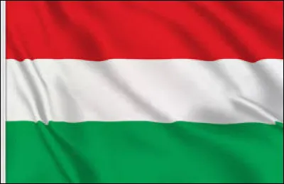 ''Le Huitième Passager : Mort''
Trouve le bon titre.