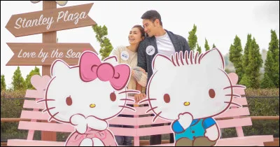 Qui est le garçon à droite ?