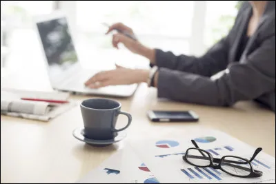 Comment s'appelle son agence ?