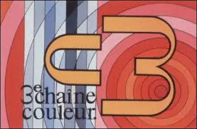 En quelle année la couleur est-elle apparue à la télévision française ?