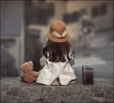 Qui chante "Fais ta valise" en 1965 ?