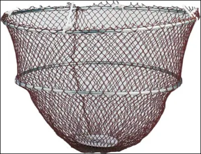 Quel est le nom de ce filet à crustacés en forme de poche monté sur un cercle ?