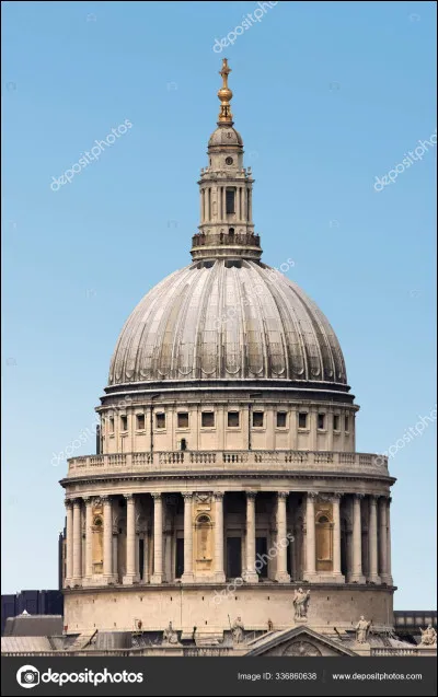 Quel est le poids total de son dôme ?