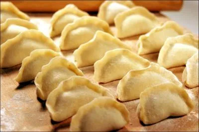 Spcialit culinaire de Pkin, comment s'appelle l'aliment reprsent sur l'image ?