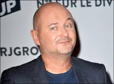 Producteur de télévision, animateur radiophonique et audiovisuel, Sébastien Cauet est né à Saint-Quentin le 28 avril 1972. Sur quelle station de radio officie-t-il actuellement (avril 2024) ?