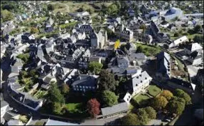Quelle est cette ville de Corrèze, peuplée de 4 200 habitants, adossée à la montagne limousine, entre le plateau de Millevaches au nord, et le massif des Monédières à l'ouest ?