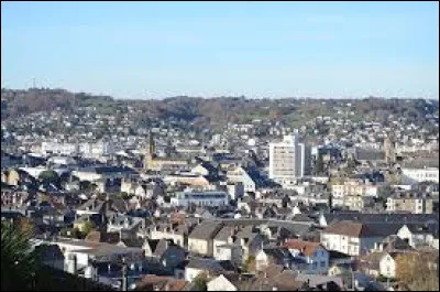 Quelle est la ville la plus peuplée du département ?