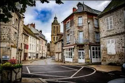 Quel est ce bourg de 1 500 habitants, situé dans le sud du département, dans la haute vallée de la Creuse, au pied du plateau de Millevaches ?