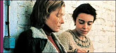 Complétez le titre de ce film de 1998, avec Élodie Bouchez et Natacha Régnier : "la vie rêvée des ..."