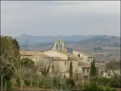 Je vous emmène dans le Razès, à Malras. Village de l'aire urbaine Limouxine, traversé par le Blau, il se situe dans le département ...