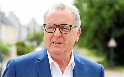 Qui est cet homme politique qui préside la coalition de partis politiques ''Ensemble'' ?
