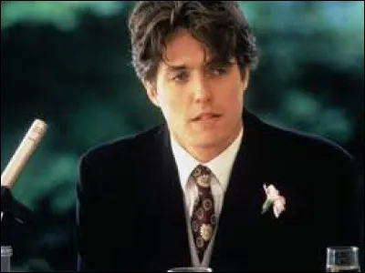 L'acteur Hugh Grant joue dans le film "4 mariages et un enterrement".