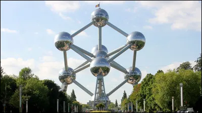 Quel est le nom de ce ''monument'' célèbre de Bruxelles ?