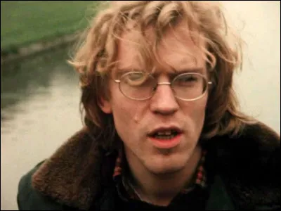 Qui est ce chanteur, auteur-compositeur et interprète du titre ''Bruxelles'' ?